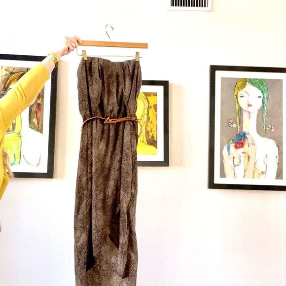 Entra Strapless Belted Dress - Picture 2 of 6